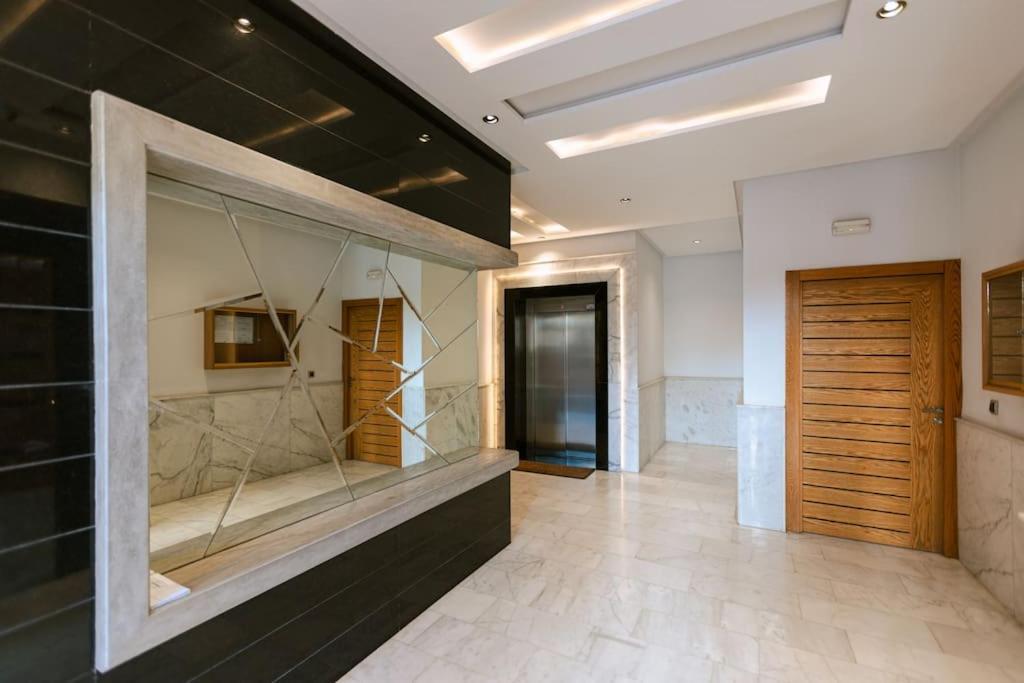 Central 2-Bedrooms Near Beach & Dining Tangier Exterior photo